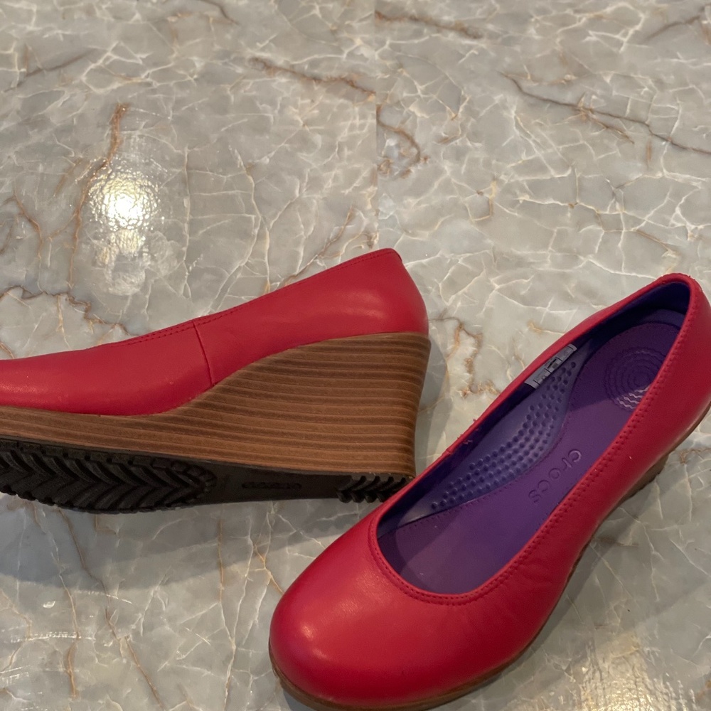 Croc heels size 6.5